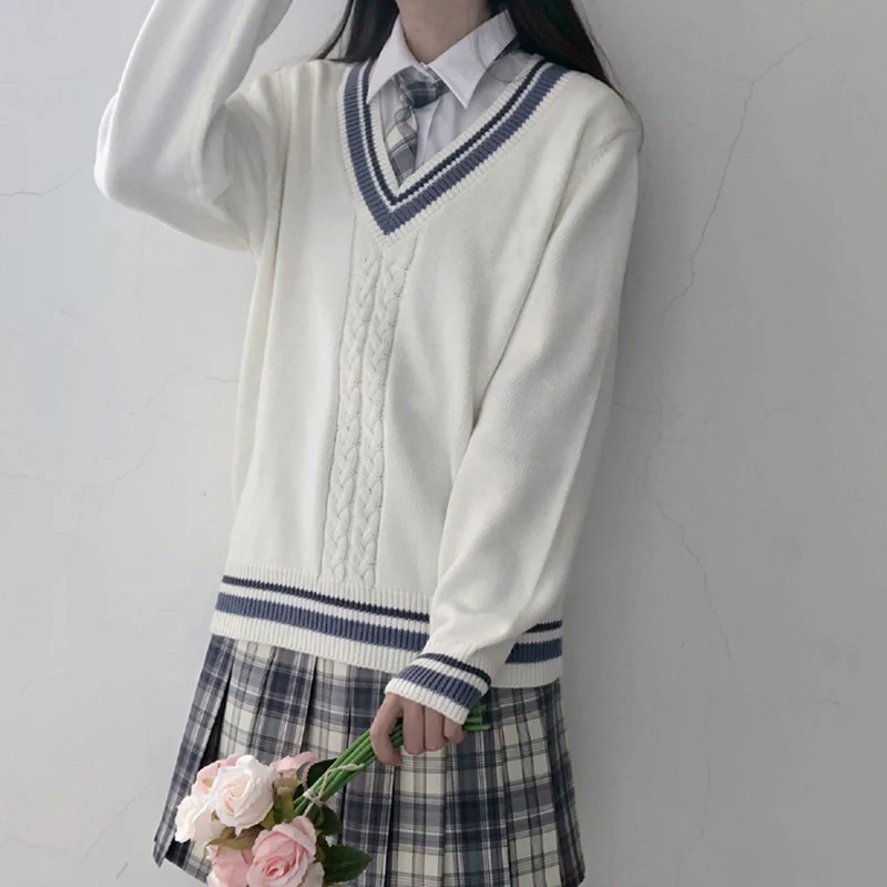

[Gentle Knife] Girl Autumn Winter Long Sleeve Knit Tops Pullovers Women V Neck Sweaters For JK School Uniform Student Clothes