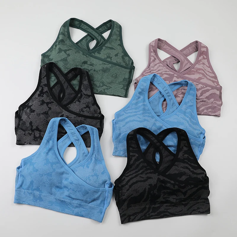 

Camo Seamless Sports Bra For Women Gym Criss-Cross Back Padded Sports Bras Medium Support Yoga Bra Top Workout Sport Brassiere