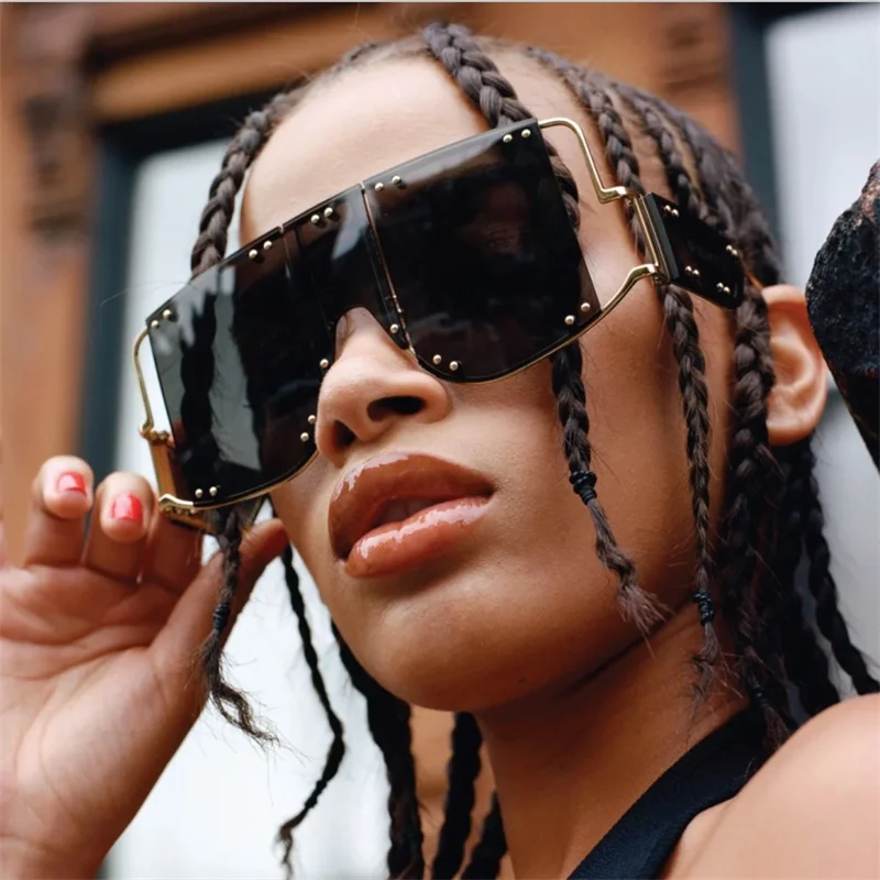 Rihanna, большие женские солнцезащитные очки,, Роскошные бренды, трендовые красные очки, модные, новые, с заклепками, черные оттенки, огромные очки, UV400