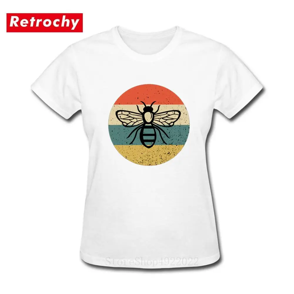 Женская футболка с вырезом лодочкой Save The Bees мягкая из мягкого хлопка графическим