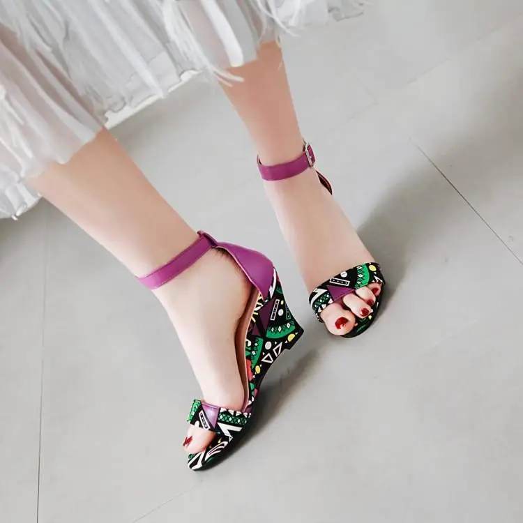 Туфли женские высокие пикантная модельная обувь на тонкой подошве 16 см