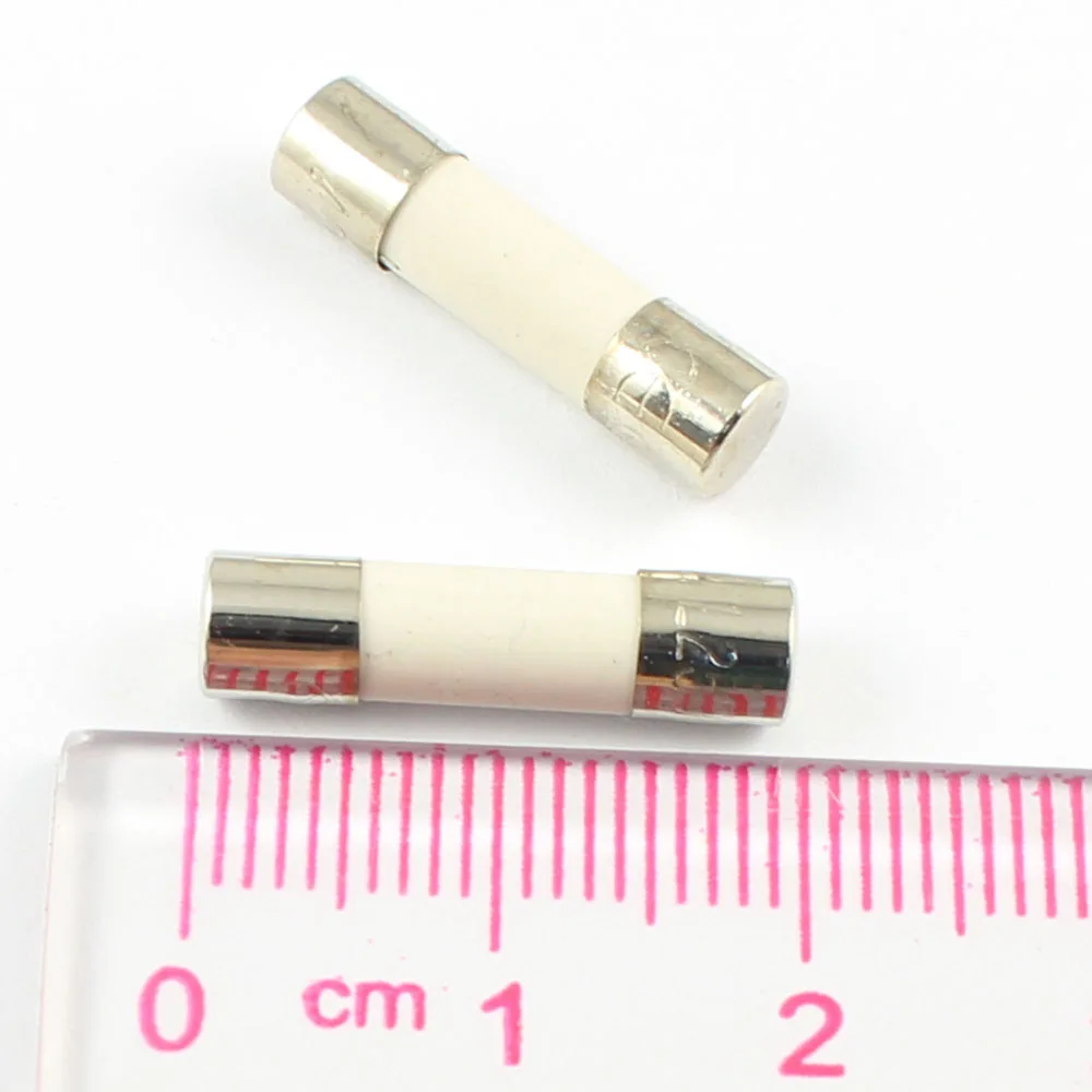 20 штук Быстрый Удар 5*20 мм 5x20mm Керамика предохранитель 250V F 0.1A 0.2A 0.3A 0.5A 1A 2A 2.5A 3A 3.15A 4A
