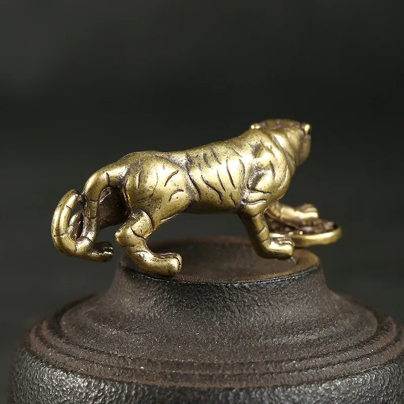 Винтажный латунный брелок с тигром подвеска для автомобильных ключей кулоном в