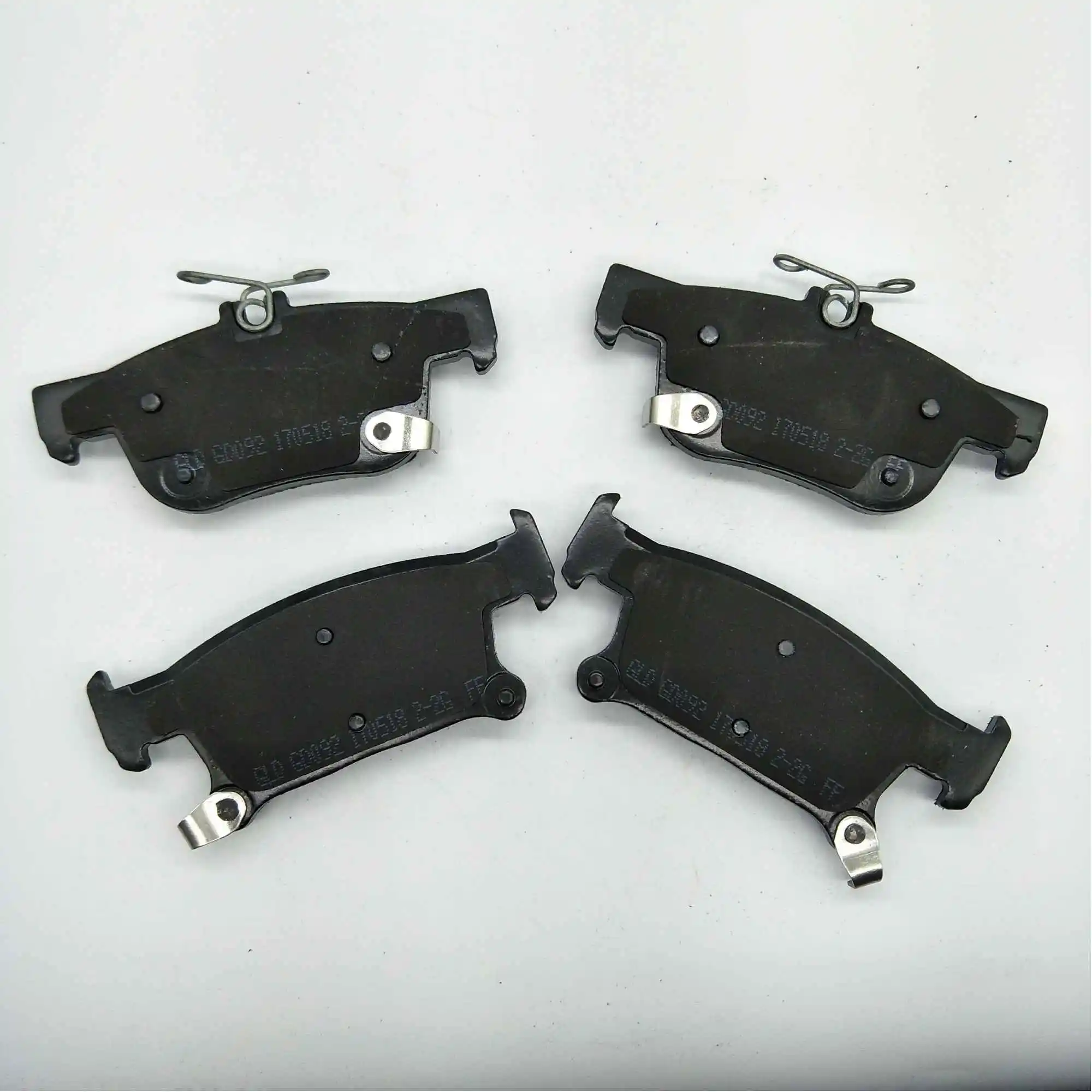 Автомобильные тормозные колодки задние GD092/D1923 4 шт./компл. для BUI CK (SGM) ENVISION