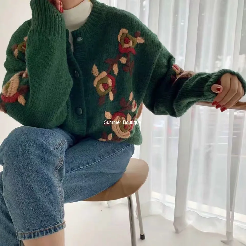 

Fashion new heavy industry retro three-dimensional embroidery flower three-dimensional flower temperament cardigan thick sweater