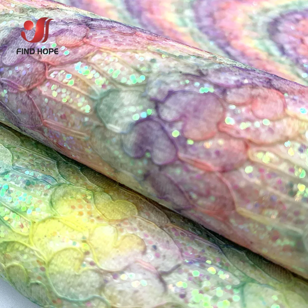 Кружевная брошь А4 с блестками кружевом и вышивкой в виде сердец 20 х30