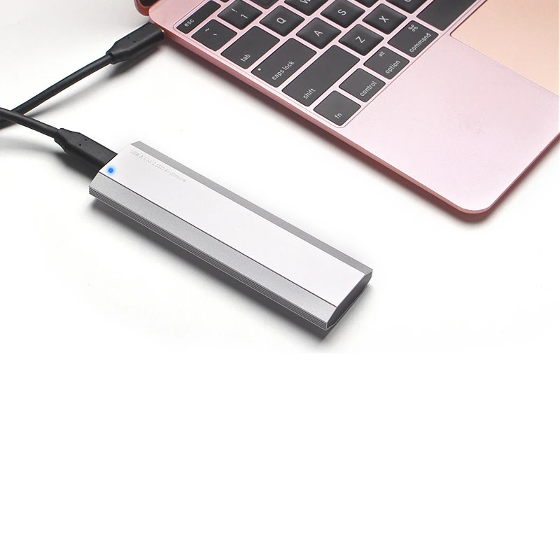 ULT-BEST     USB 3, 1 T     Type-C  M.2 NVME SSD  NVME M.2