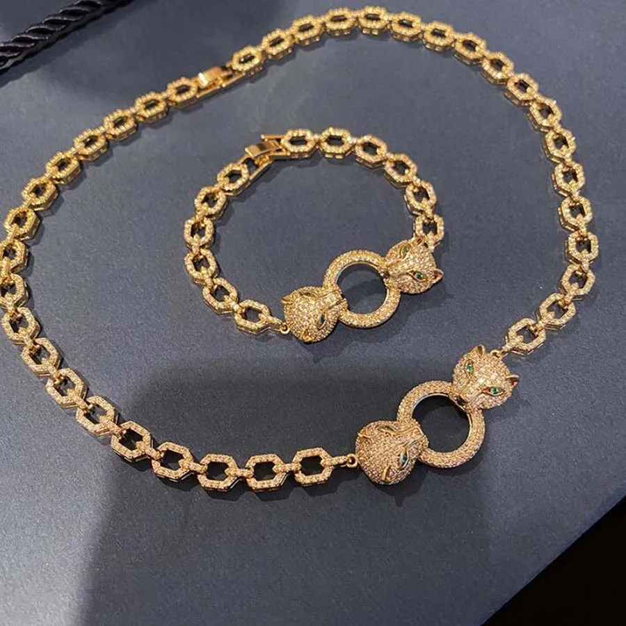 

Full shiny rhinestone double leopard-head necklace animal thick chain bracelet trendy luxury classic golden neck jewelry set