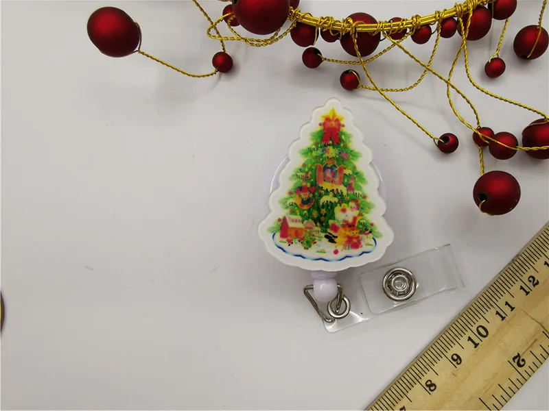 9 Новое поступление, 1 шт., высокое качество, выдвижной значок медсестры, катушка, зажим, мультфильм, Рождество, человек, серия, держатель, Рождество, Год, подарок - Цвет: 9