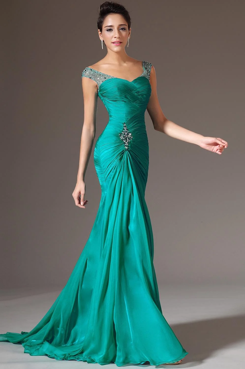 

New Mermaid Prom Dresses V-neck Sweep Train Chiffon Cap Sleeves Beaded Pleats Green Silk Formal Banquet Ceremony Evening Gowns