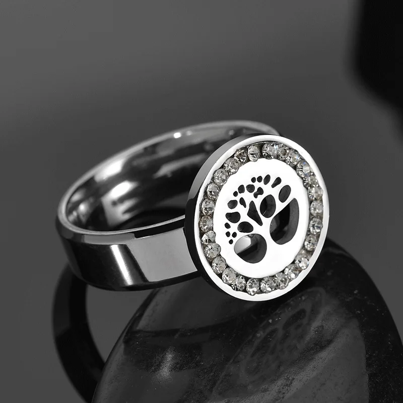 

Vintage Style Hollow Tree of Life Clear Crystal Decoration Wedding Rings Never Fade Stainless Steel Gold Silver 2Colors Jewelry