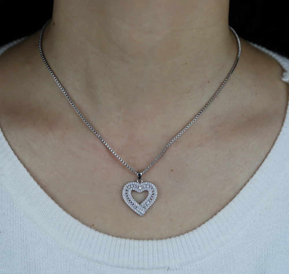 Подарок на день матери цепочка в коробке 41 + 10 см микро-ПАВЕ багет кулон форме