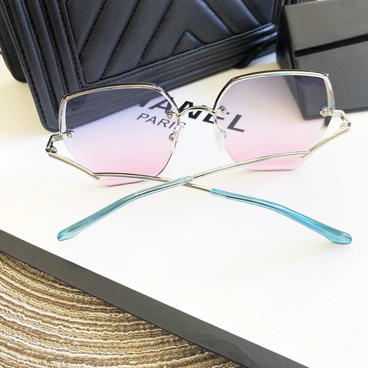 Fashion Rimless Sunglasses For Women Big Luxury Brand Designer UV400 Glasses Female Gradient Shades Women's accessories