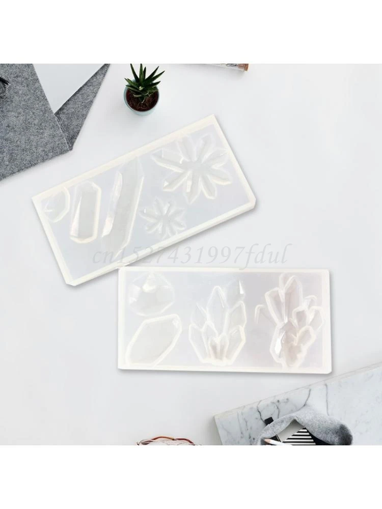 

2Pcs/Set DIY Crystal Epoxy Resin Mold Pendant Decoration Casting Silicone Mould