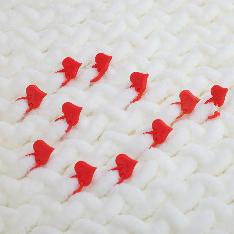 40/50Pcs Red Plastic Resin Small Clip Locking Stitch Markers Crochet Latch Knitting Tools Needle Hook Sewing Tool Accessory | Дом и сад