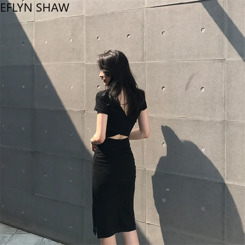 Платье базовое с круглым вырезом пикантное приталенное коротким рукавом