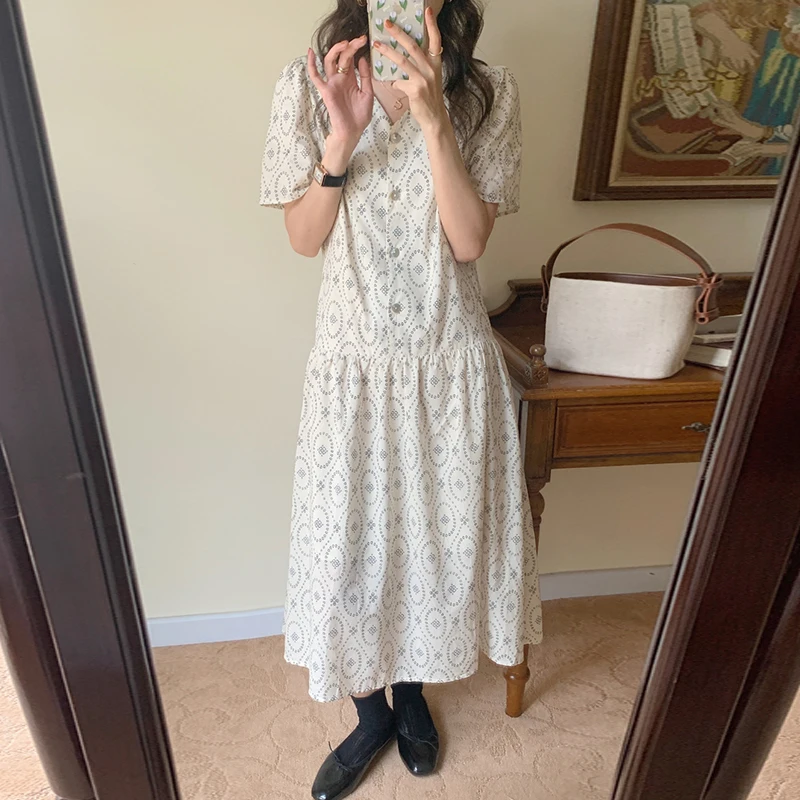 

Korejpaa Women Dress 2021 Summer Korean Fashion Retro V-neck Print Design Shell Buckle Loose Wild Short Sleeve Long Vestidos