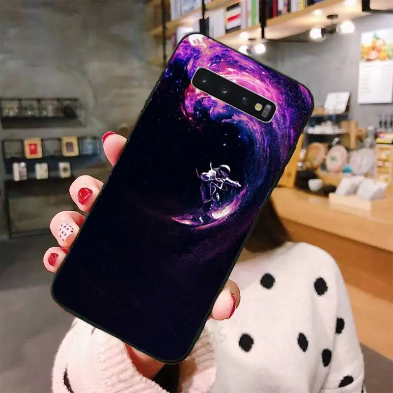 

moskado Astronaut Star Phone Case For Samsung A50 A51 A71 A20E A20S S10 S20 S21 S30 Plus ultra 5G M11 funda shell