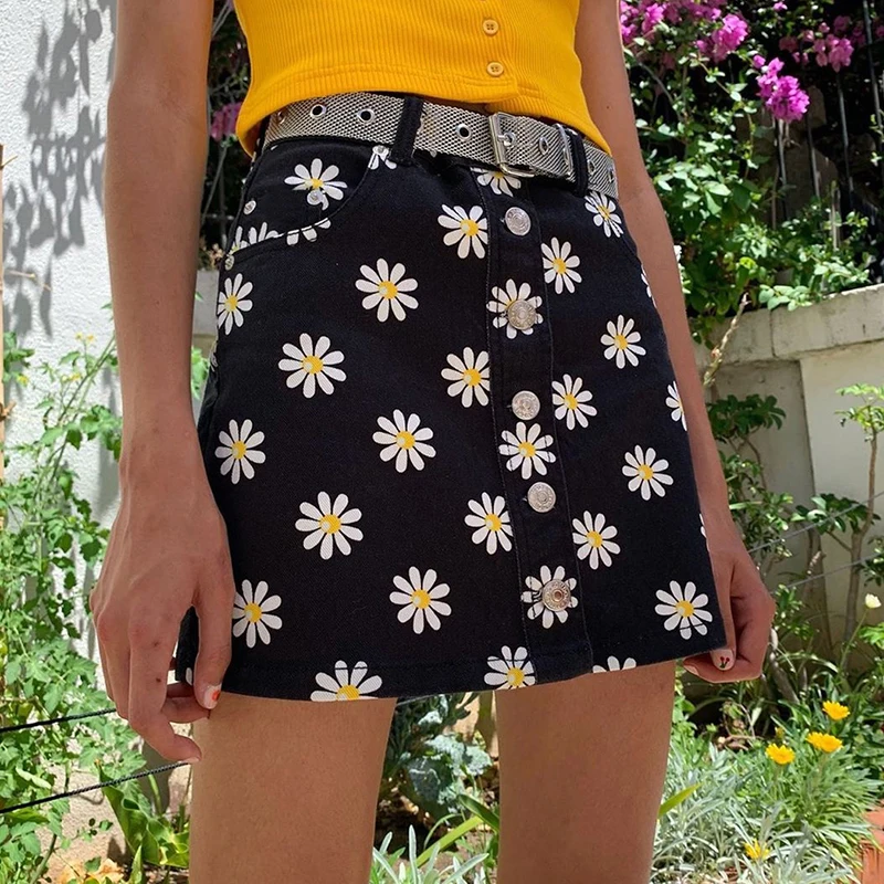 

Женская мини-юбка с пуговицами спереди, милая джинсовая юбка с розовым сердечком, школьная модная трапециевидная джинсовая юбка для девоче...