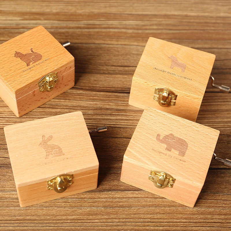 Музыкальная шкатулка в стиле ретро деревянная цветная с ручным приводом зеркало