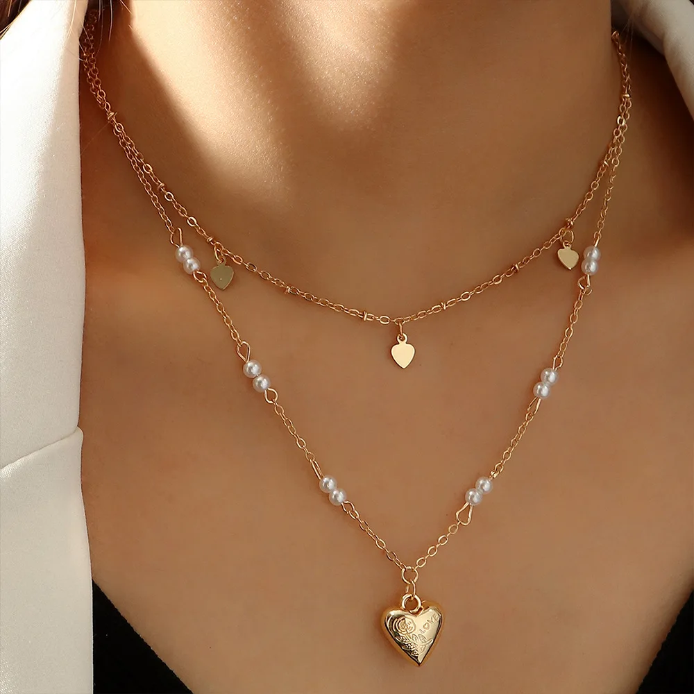 

Ins Romantic Rose Love Heart-Shaped LOVE Letter Pattern Pendant Necklace Women Imitation Pearl Neck Clavicle Chain Jewelry Gifts