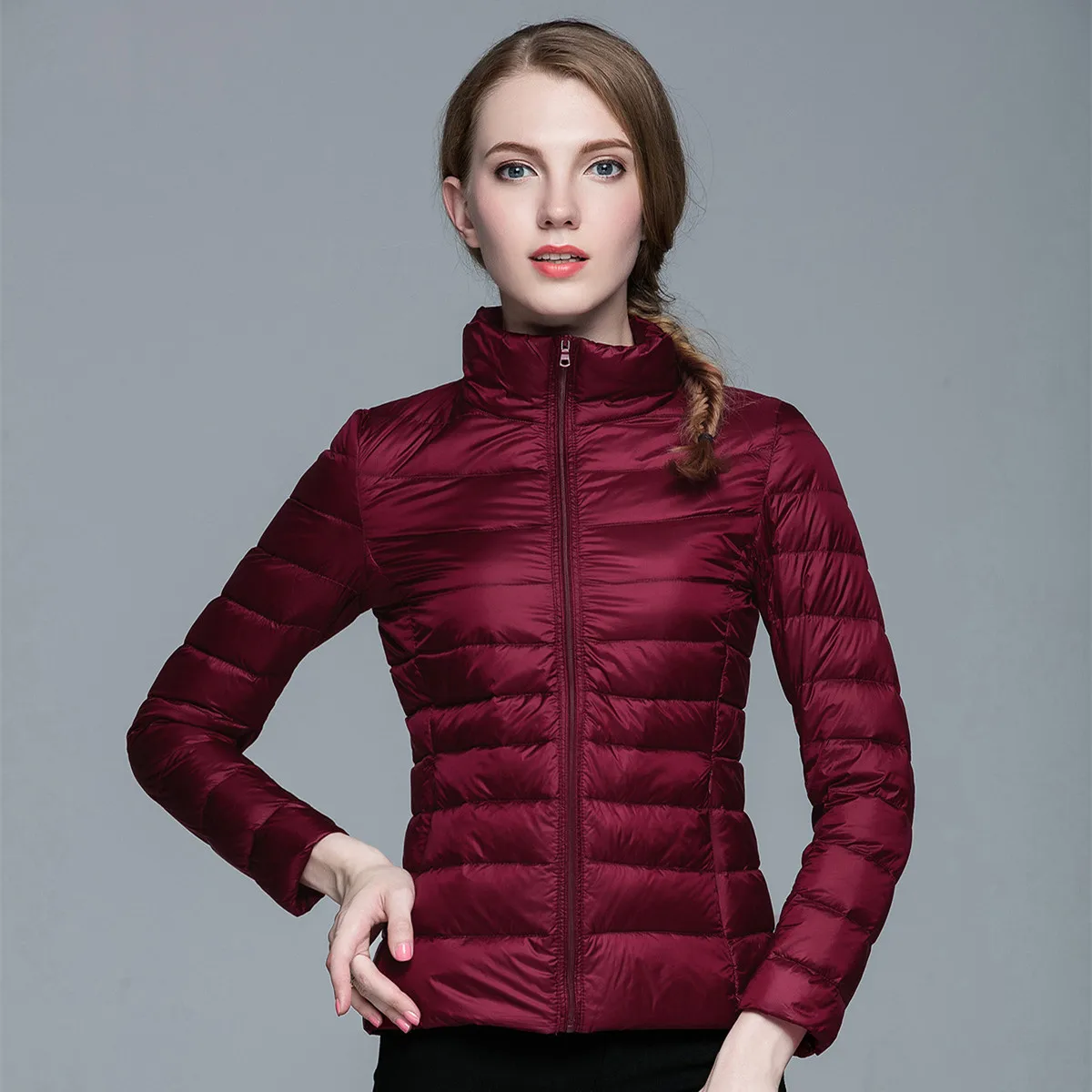 2019 осень и зима новый стиль портативный короткий тонкий пуховик женский