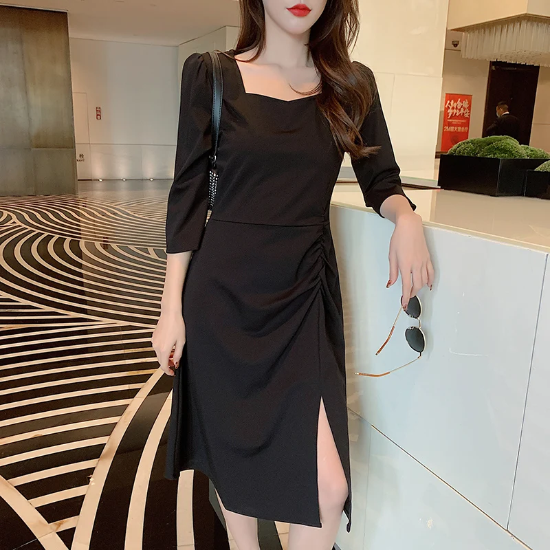 

Французское платье ретро Хепберн с квадратным вырезом, облегающее черное платье А-силуэта средней длины с разрезом и узким поясом и рукавом...