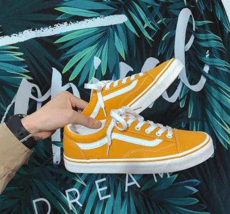 

Spring and autumn men's shoes casual flat bottom lovers canvas shoes street patted individual character board shoes contracted m