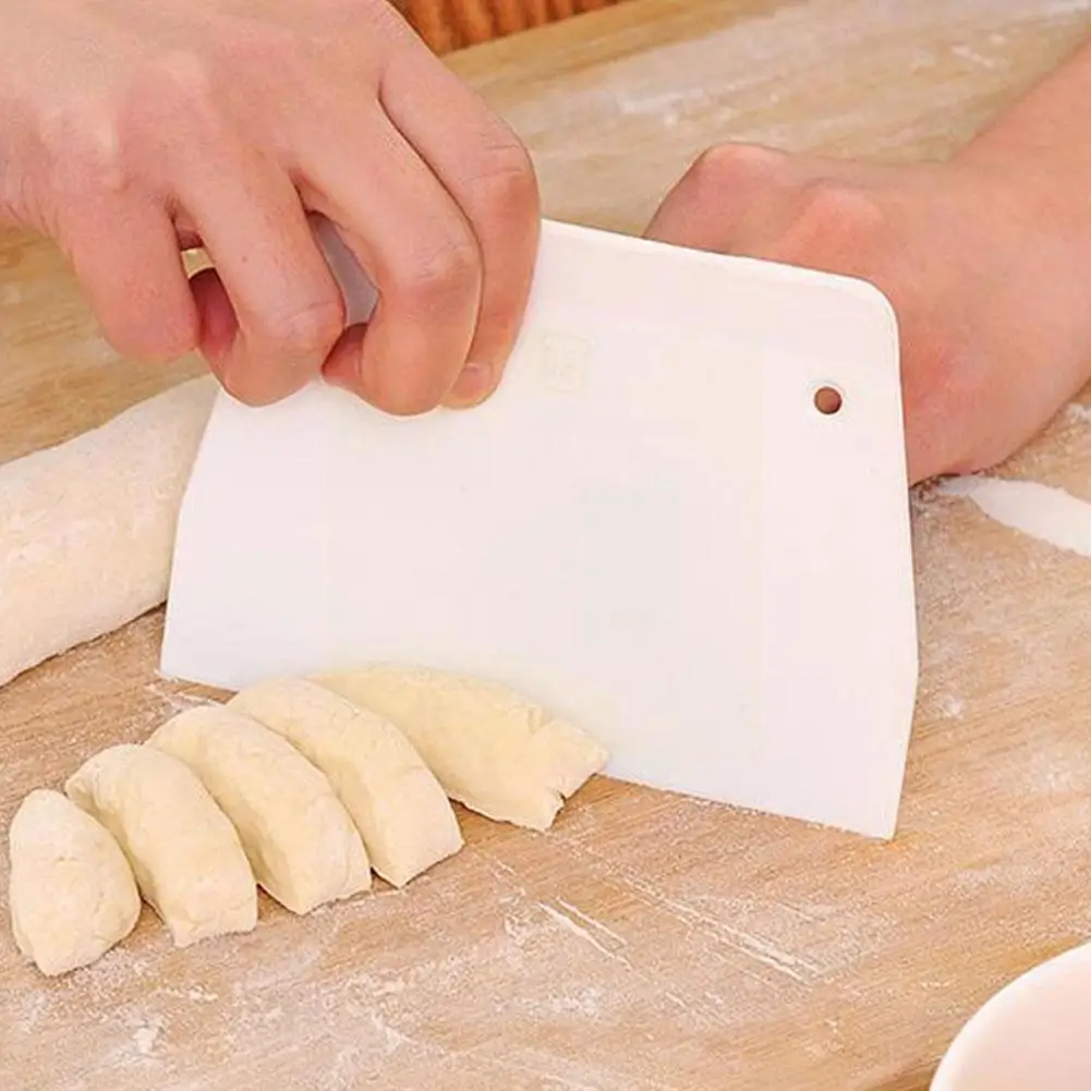 

Baking Scraper Tool Dough Scraper Handy Home For Smooth Dough Kitchen Cutting Cuts Kitchen Gadgets Tools Household Baking I W3G5