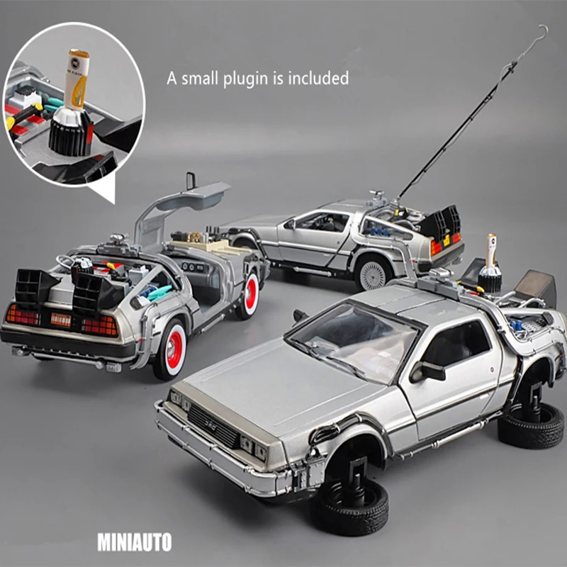 1:24 _ Назад в будущее время литая машина модель Delorean из сплава игрушечного