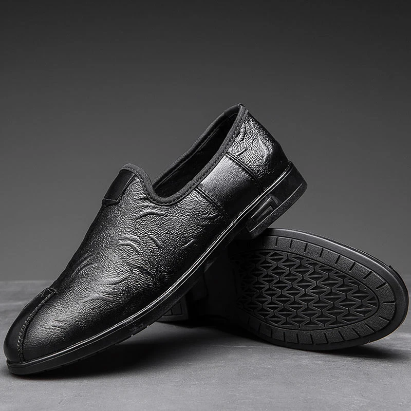 

sale male shoes zapatillas informales fashion breathable causal sapatos flat casual black 2020 cuero new mens zapatos man men