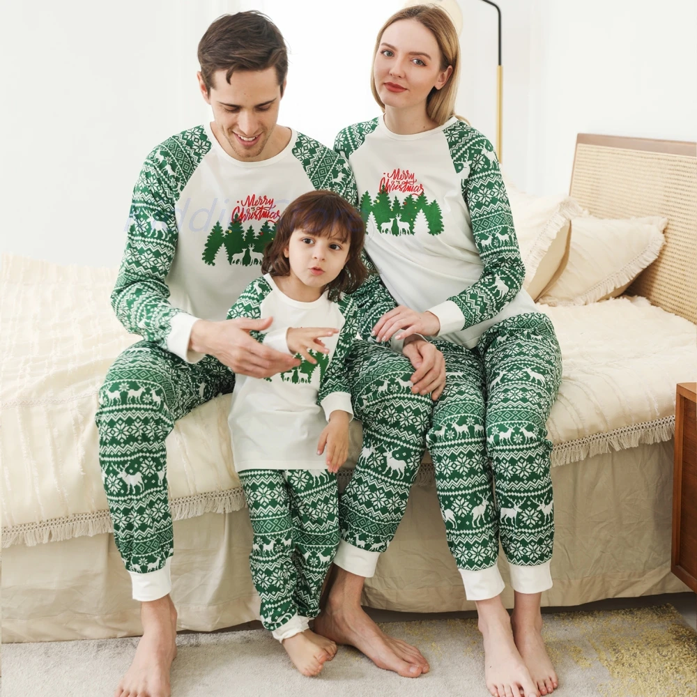 Семейные рождественские пижамные комплекты одежда для матери отца и детей