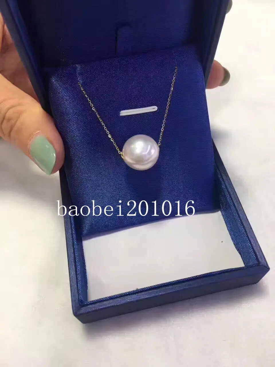 

9-10MM White Genuine Akoya Cultured Pearl Pendant Free Necklace Necklace