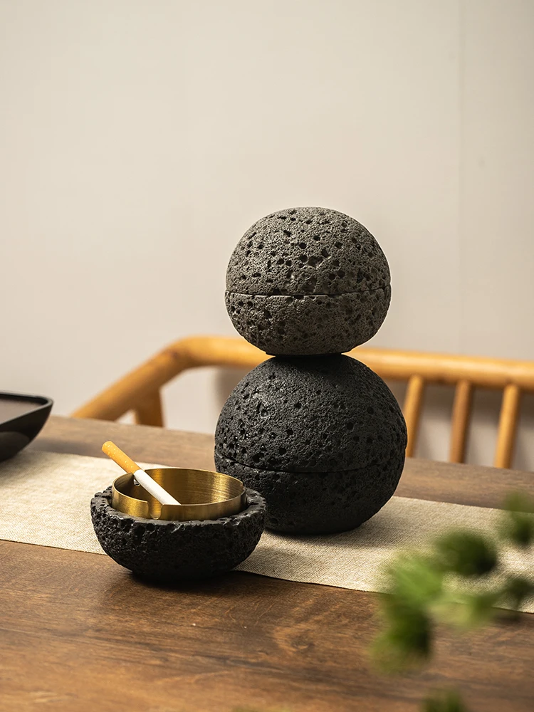 

Nice Pop Cement ashtray creative personality trend anti fly ash with cover living room home office decoration ashtray