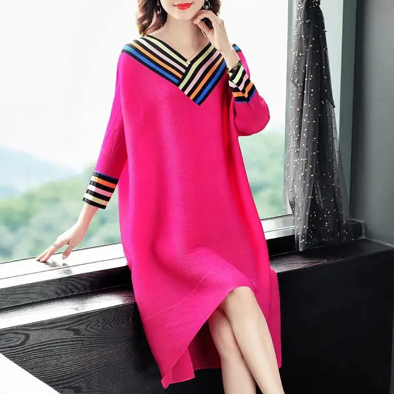 

2021 New Fashion Women's Striped Patchwork Dress Female Casual Style Spring And Autumn V-Neck Dresses