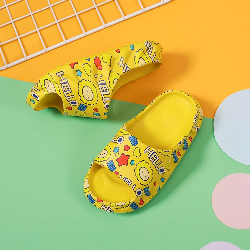 

Kids Slippers New Summer Boys Girls Slippers Non-slip Children Beach Shoes Baby Home Sandals Dropship Suppliers