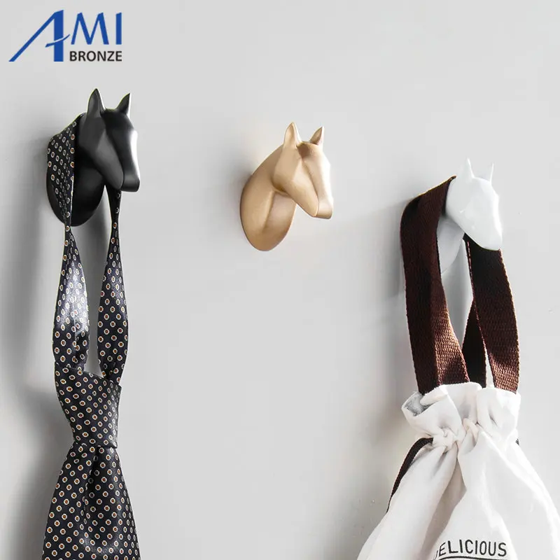 Solid Horse Head Coat Hooks Wall Hang Mounted Towel Hook Gold / Black /Chrome Clothes Hook Bathroom Hardware