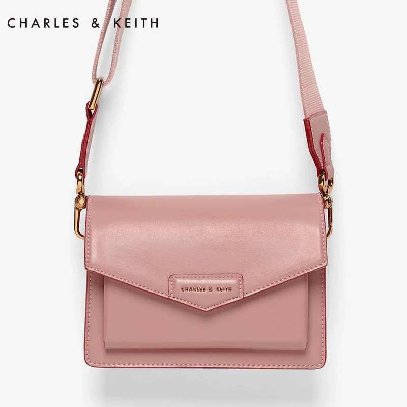 CHARLES＆KEITH Новинка на Весну 2020г. CK2 90680630 Женская конвертная сумка флип плечо