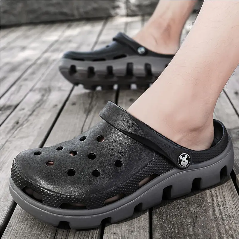 

Men Slippers Beach Shoes Men Pool Sandals Summer Outdoor Slippers Cholas Slip On Garden Clogs Casual Water Shoes Zapatos Hombre