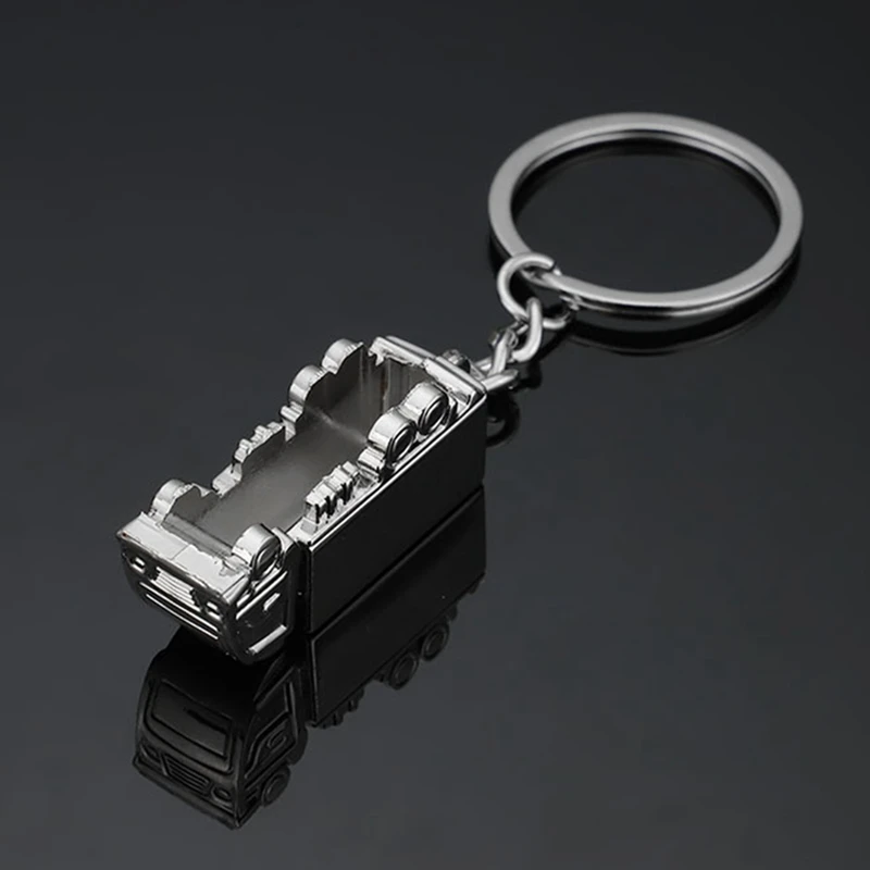 

Creative Mini Simulation Metal Truck Key Ring Key Chain Pendant Gift Three-dimensional Large Truck Model Metal Key Chain 6*3*3cm