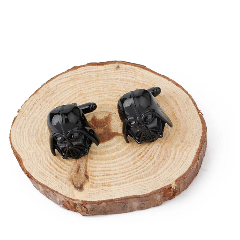 Запонки Звездные войны с черным покрытием гравировкой Дарт Вейдер застежки