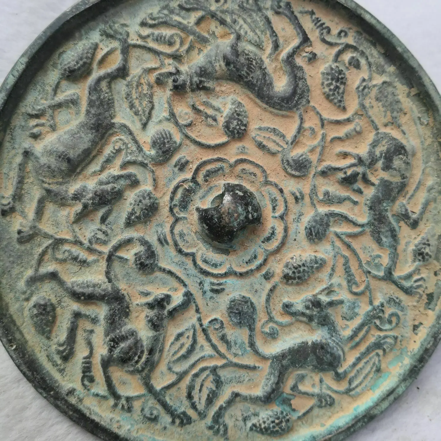 

China old Bronze Old Feng Shui Bronze mirror Figure scene