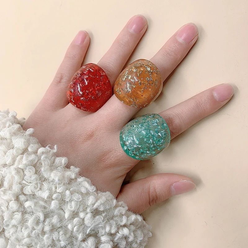 

2021 Summer Fashion Acrylic Geometric Gold Foil Finger Ring Irregular Transparent Resin Colorful Rings For Women Jewelry Gifts