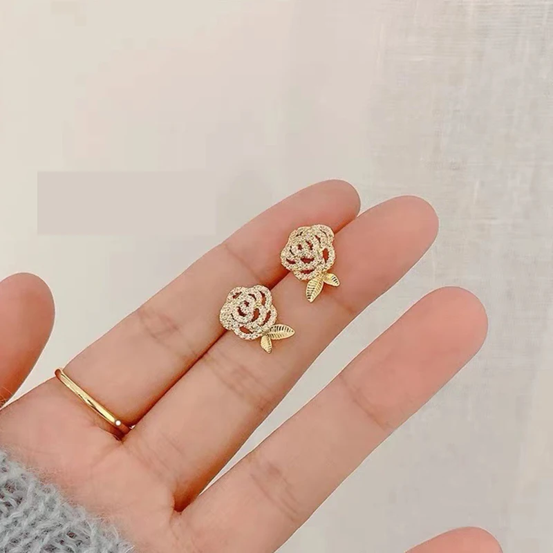 

New Design FashionRose Fairy Lady Korea Jewelery Crystal Earrings For Woman Holiday Party Exquisite Earring