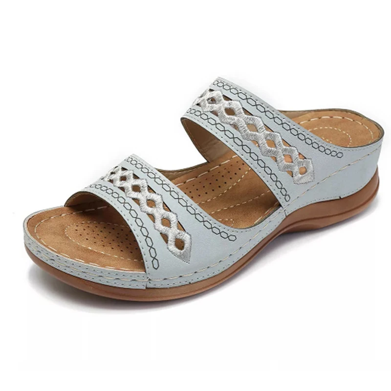 light blue Женские босоножки на танкетке гладиаторы, богемный стиль обувь Шлепанцы Повседневное на платформе; шлепанцы без задника с открытыми пальцами с открытым носком Винтаж Нескользящая пляжная обувь - Цвет: light blue
