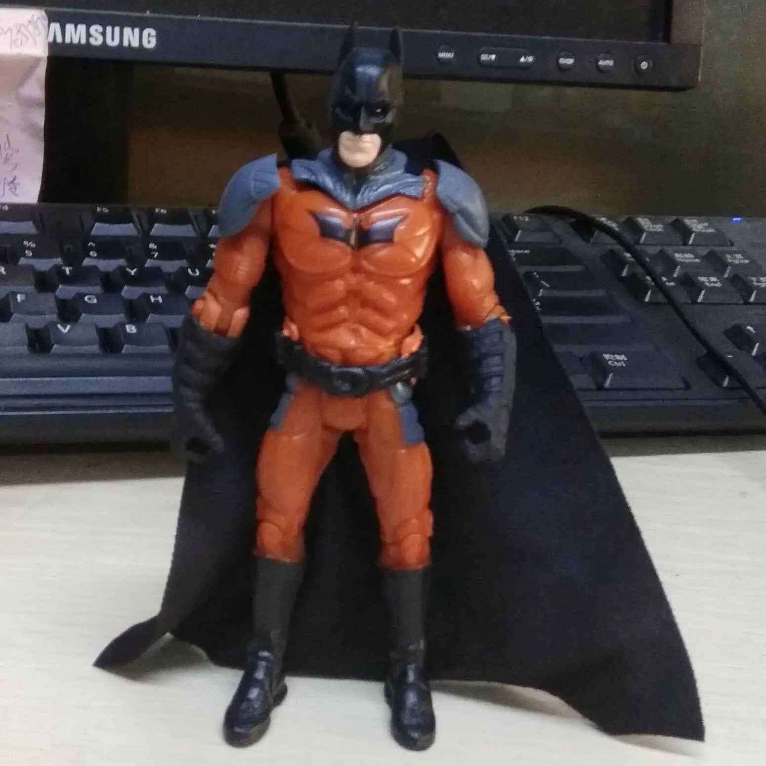 Экшн-фигурка рыцаря Темного 5 дюймов | Игрушки и хобби