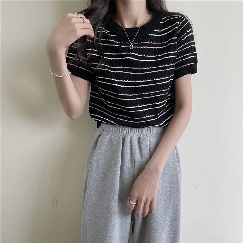 Модные футболки в полоску женская футболка короткий топ со складками вязаный