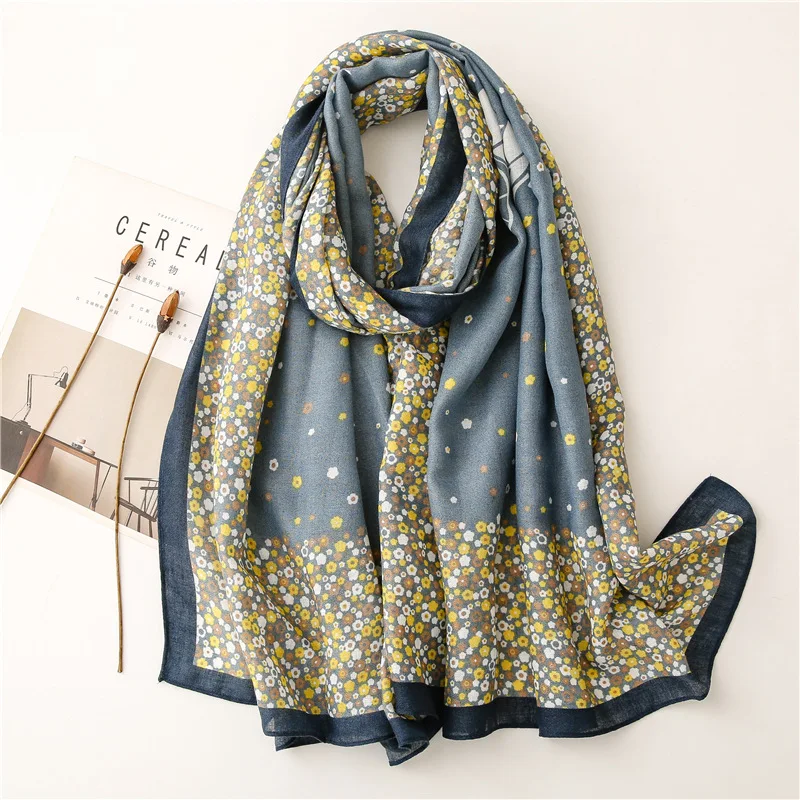 

Fashion Tassel Viscose Scarf Navy Blue Daisy Floral Beach Hijab Shawls and Wraps Female Foulards Echarpe Muslim Snood 180*90Cm