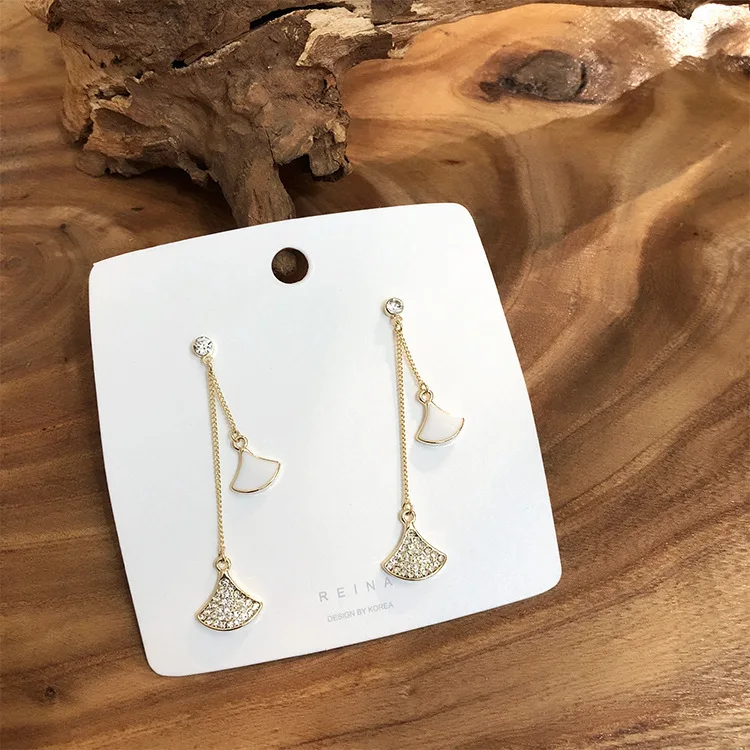 Гламурные серьги распродажа модные новые темпераментные элегантные женские с