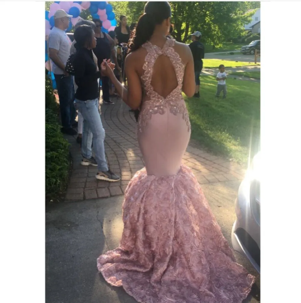 

Sexy Black Girls Mermaid High Neck Dusty Pink Prom Dresses 2020 Cut-out Top Beaded Sequined Long Formal Evening Party Gowns